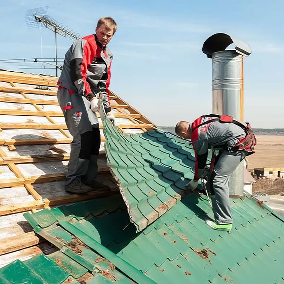 Демонтаж кровли и крыши в Славске и Калининградской области